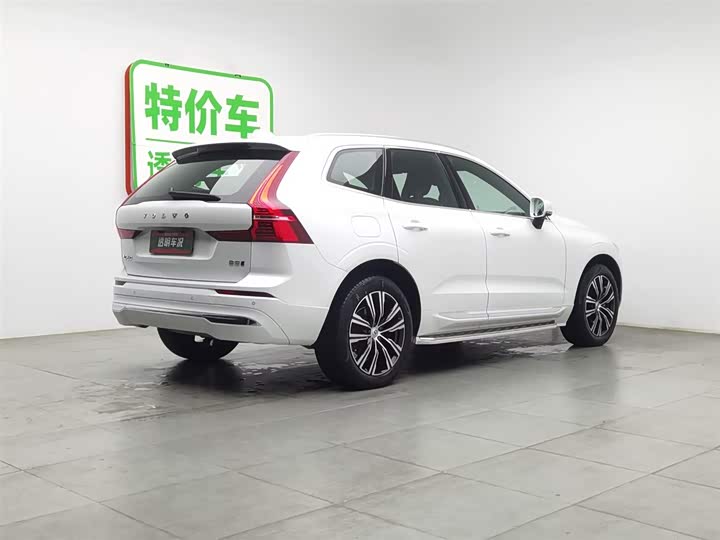 Фото 2 - Volvo XC60