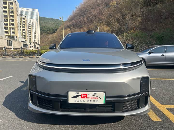 Фото 2 - LiXiang L7