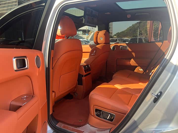 Фото 8 - LiXiang L7