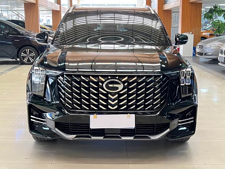 Фото 2 - GAC Trumpchi GS8