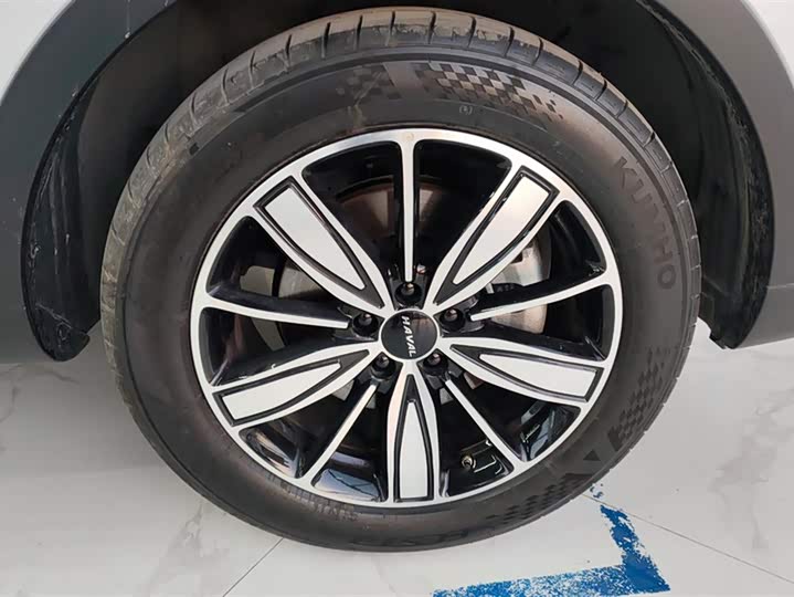 Фото 6 - Haval H6