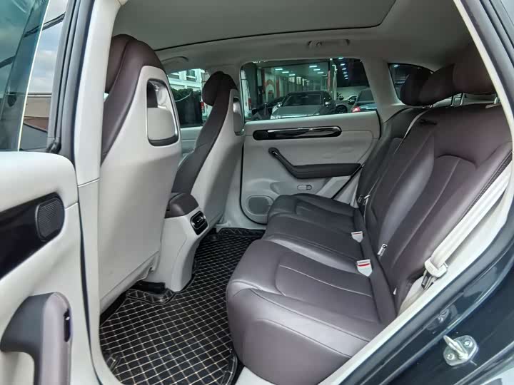 Фото 8 - Leapmotor C11