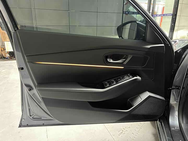 Фото 7 - Honda Accord