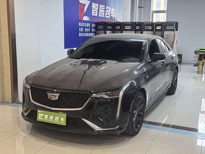 Фото 1 - Cadillac CT4