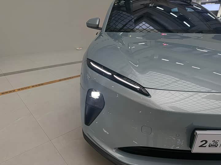 Фото 4 - Nio ET5T