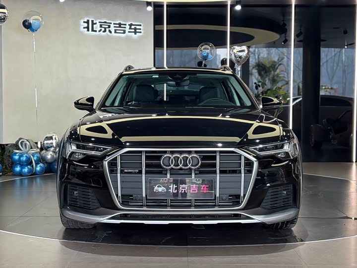 Фото 2 - Audi A6