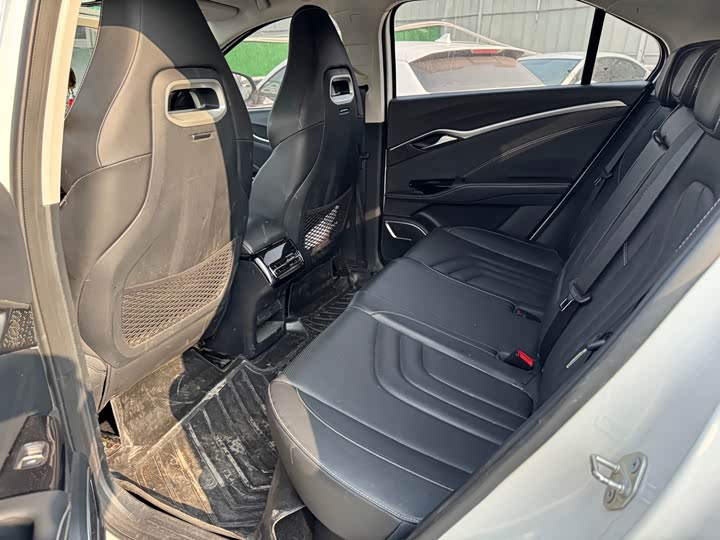 Фото 5 - Hozon U