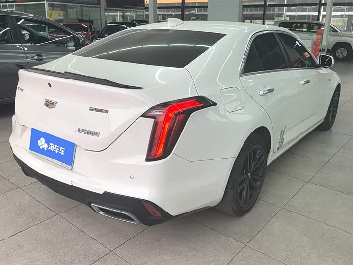 Фото 3 - Cadillac CT4