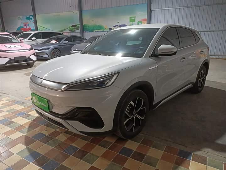 Фото 2 - BYD Yuan Plus