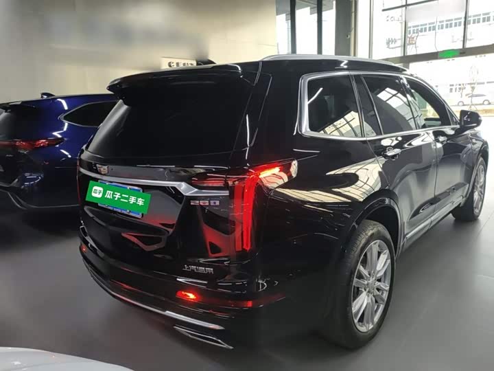 Фото 7 - Cadillac XT6