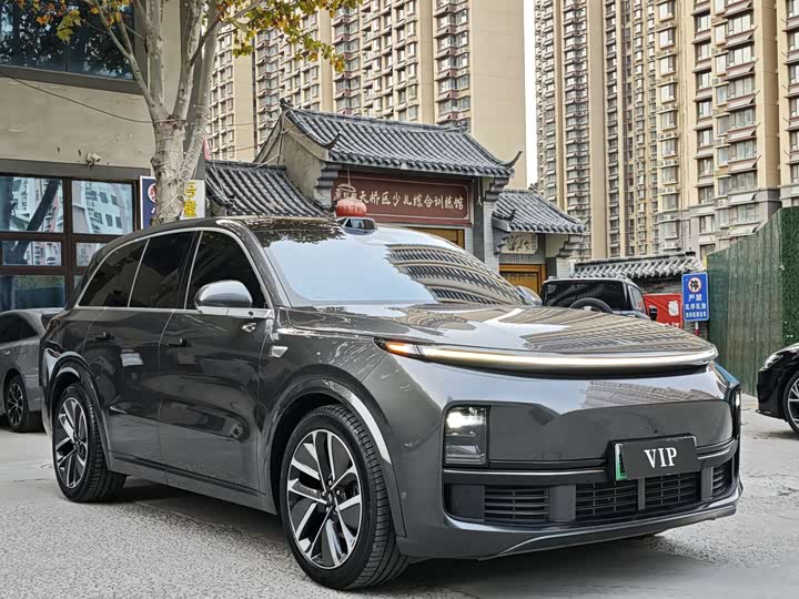 Фото 3 - LiXiang L8