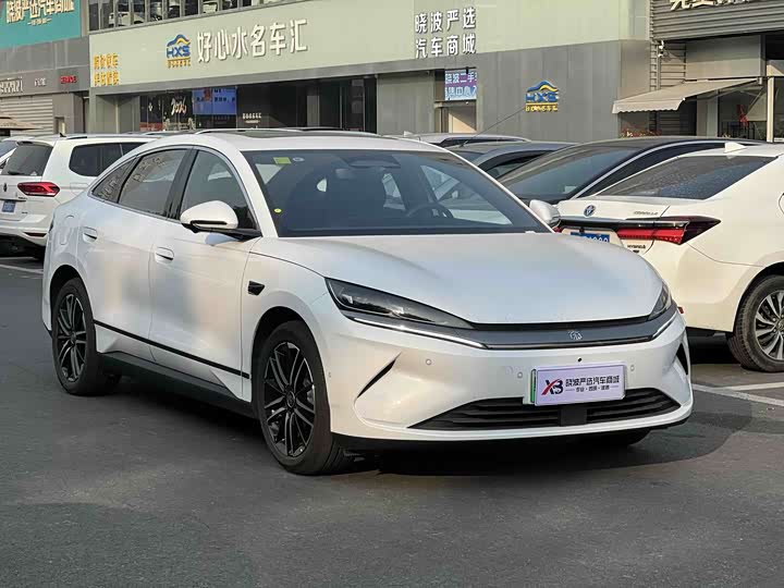 Фото 3 - BYD Qin L