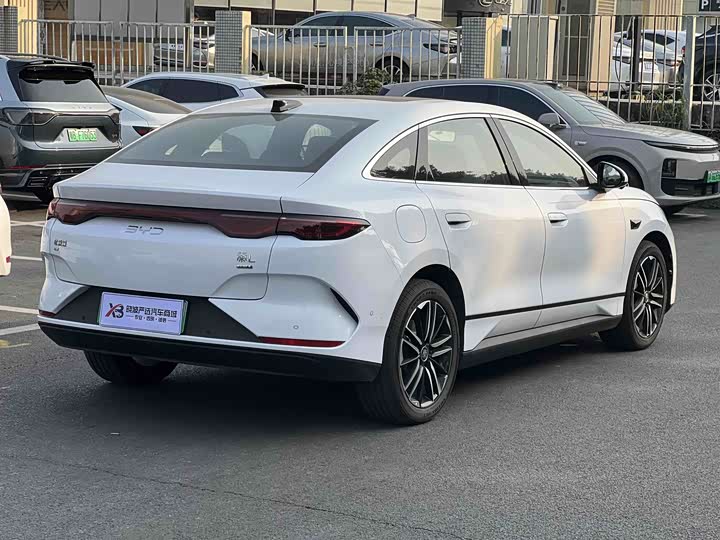 Фото 4 - BYD Qin L