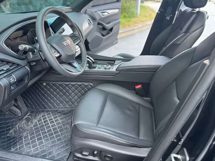 Фото 4 - Cadillac CT5