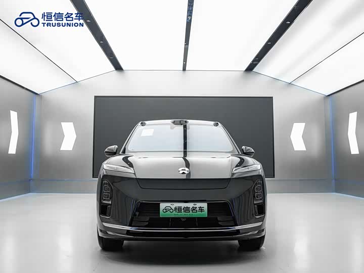 Фото 2 - Nio ES8