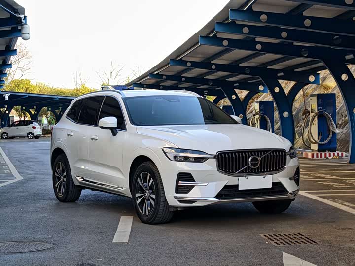 Фото 3 - Volvo XC60