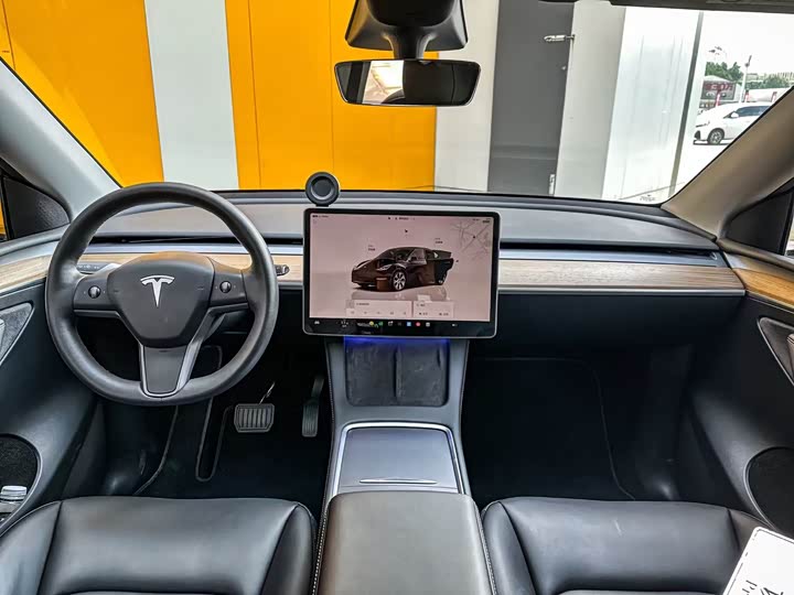 Фото 5 - Tesla Model Y