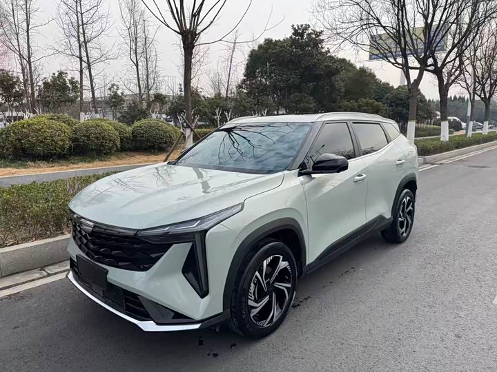 Фото 1 - Geely Atlas