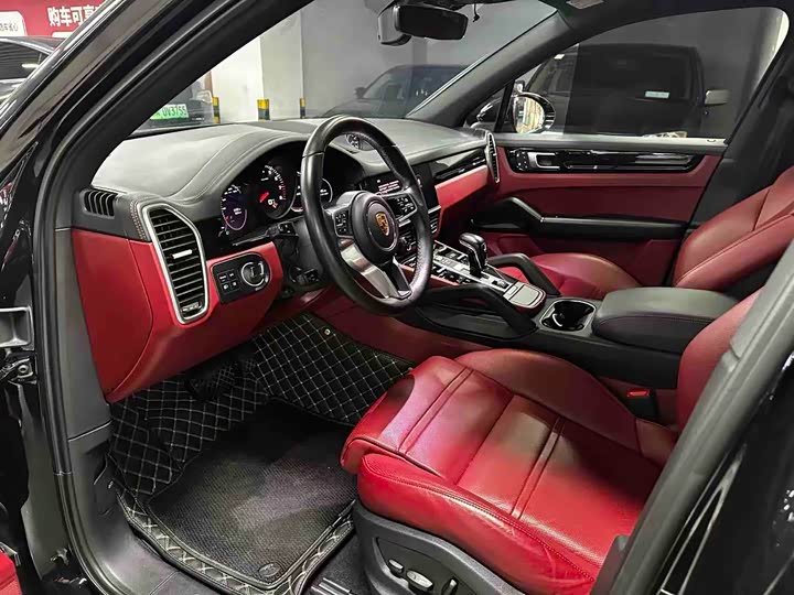 Фото 3 - Porsche Cayenne