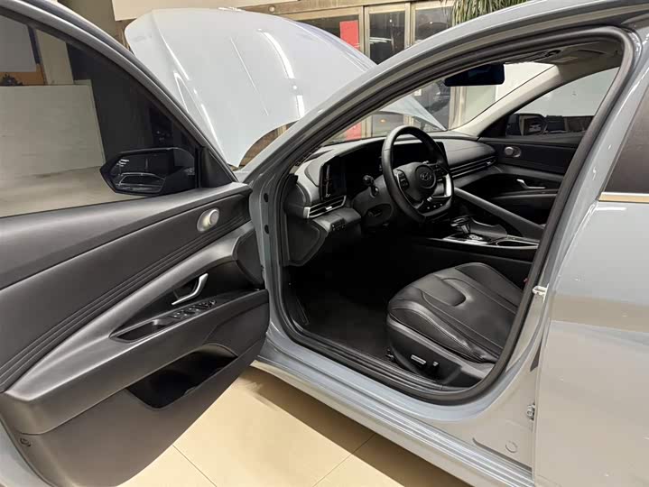 Фото 8 - Hyundai Elantra N line