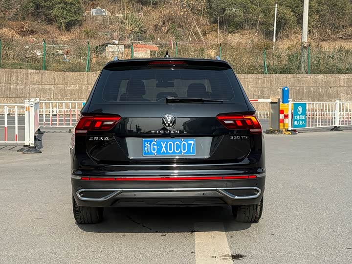 Фото 6 - Volkswagen Tiguan L Pro