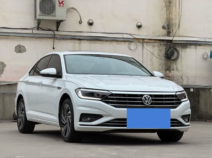 Фото 3 - Volkswagen Sagitar L