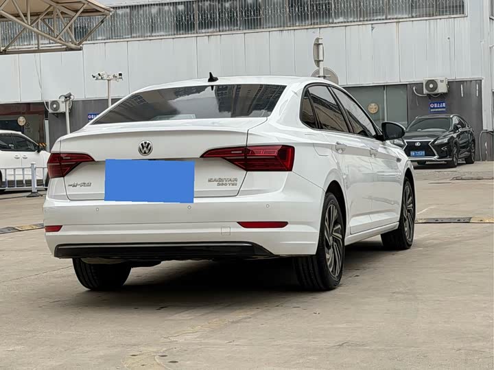 Фото 9 - Volkswagen Sagitar L