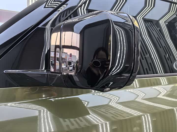 Фото 6 - Land Rover Defender