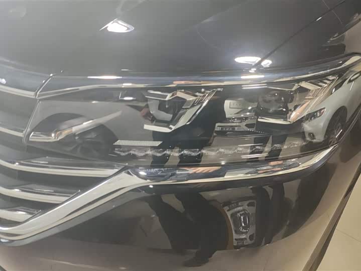 Фото 5 - Volkswagen Viloran