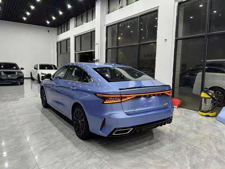 Фото 9 - Chery Arrizo 8