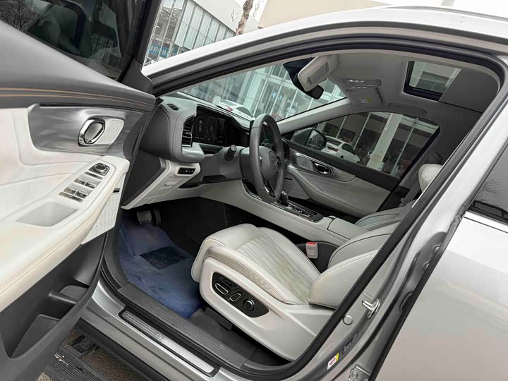 Фото 5 - GAC Trumpchi GS8