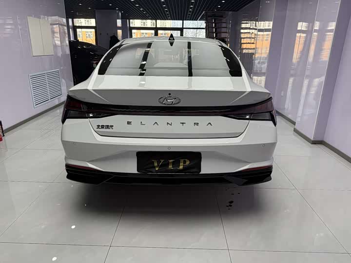 Фото 3 - Hyundai Elantra N line