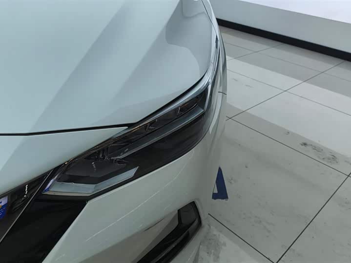 Фото 5 - Nissan Sylphy