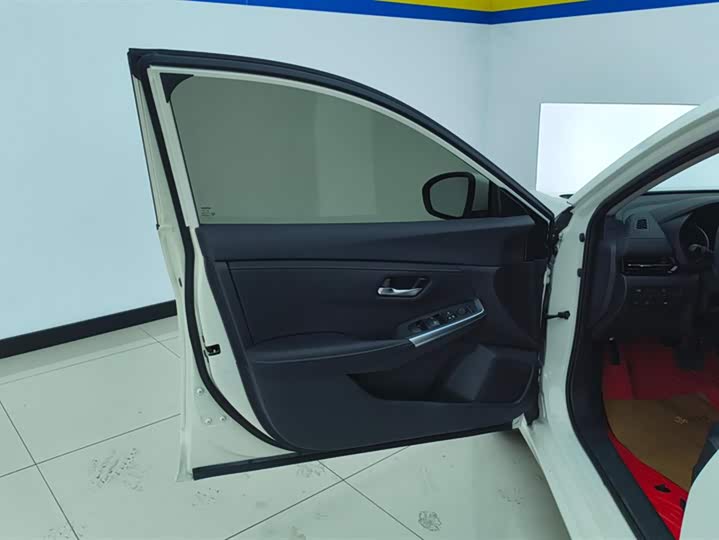 Фото 7 - Nissan Sylphy