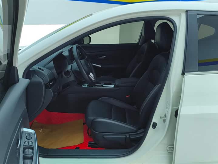 Фото 9 - Nissan Sylphy