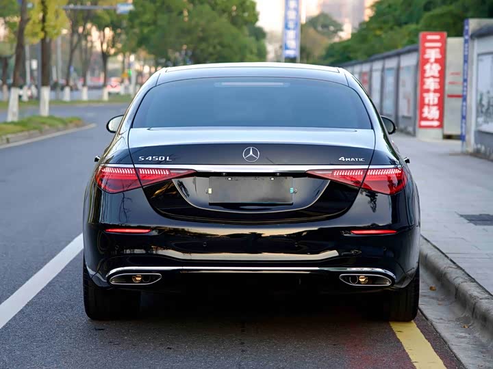 Фото 4 - Mercedes-Benz S-Class