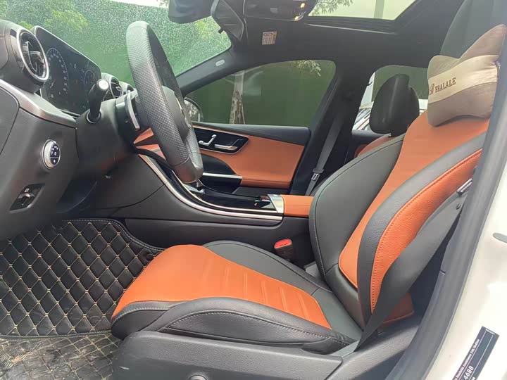 Фото 4 - Mercedes-Benz C-Class