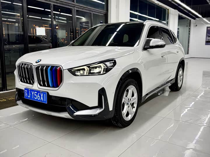 Фото 1 - BMW X1