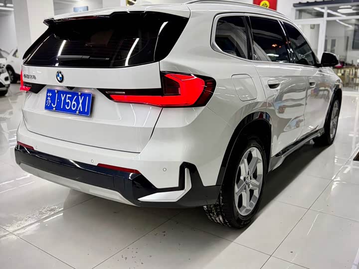 Фото 6 - BMW X1