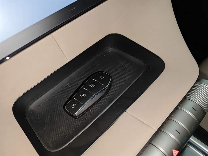 Фото 9 - BYD Dolphin