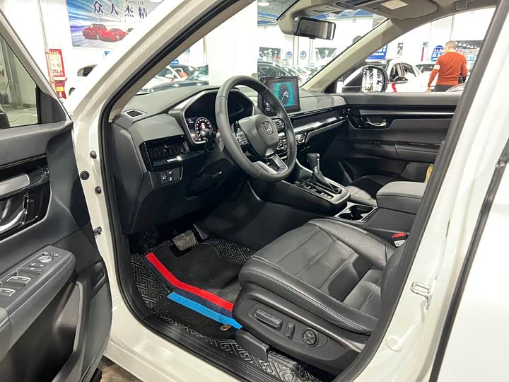 Фото 9 - Honda CR-V