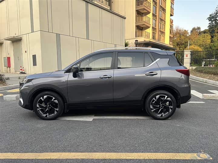 Фото 2 - GAC Trumpchi GS3