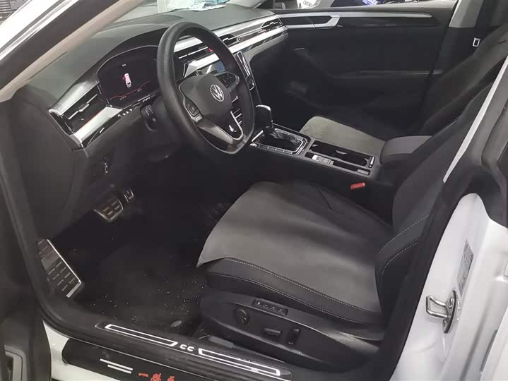 Фото 9 - Volkswagen CC