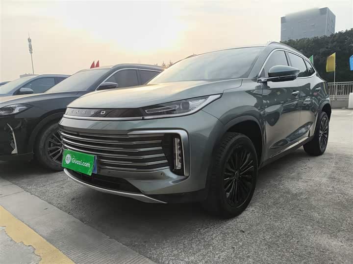 Фото 2 - Exeed TXL