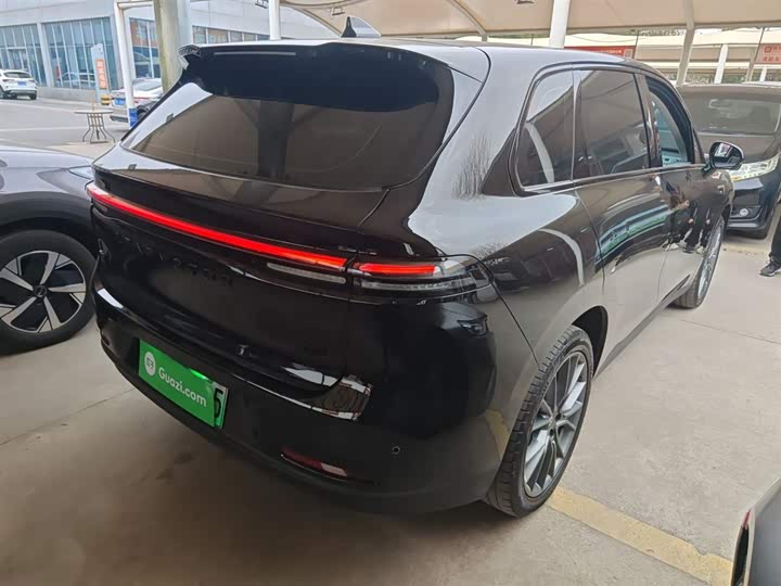 Фото 7 - Leapmotor C10