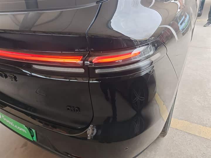 Фото 8 - Leapmotor C10