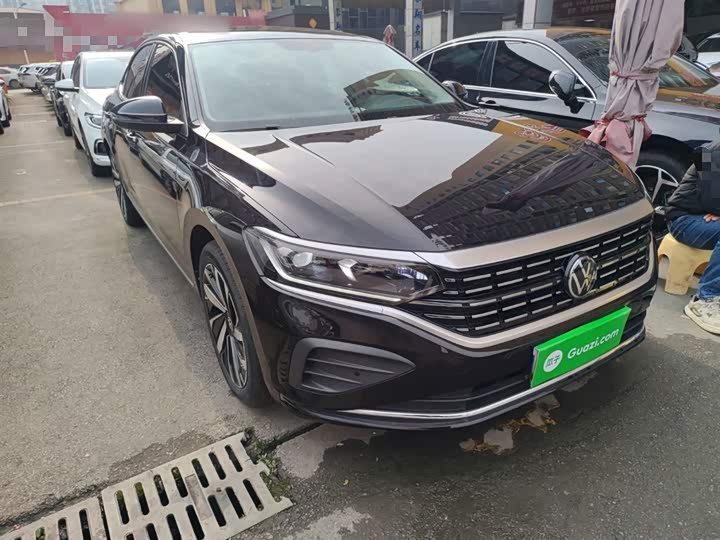 Фото 4 - Volkswagen Passat