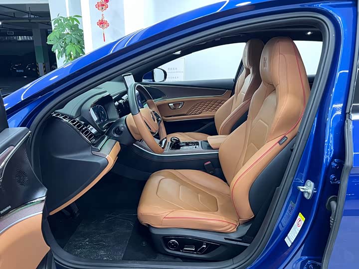 Фото 9 - BYD Han