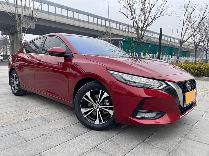 Фото 2 - Nissan Sylphy