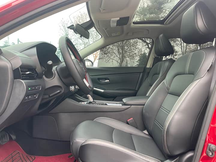 Фото 4 - Nissan Sylphy